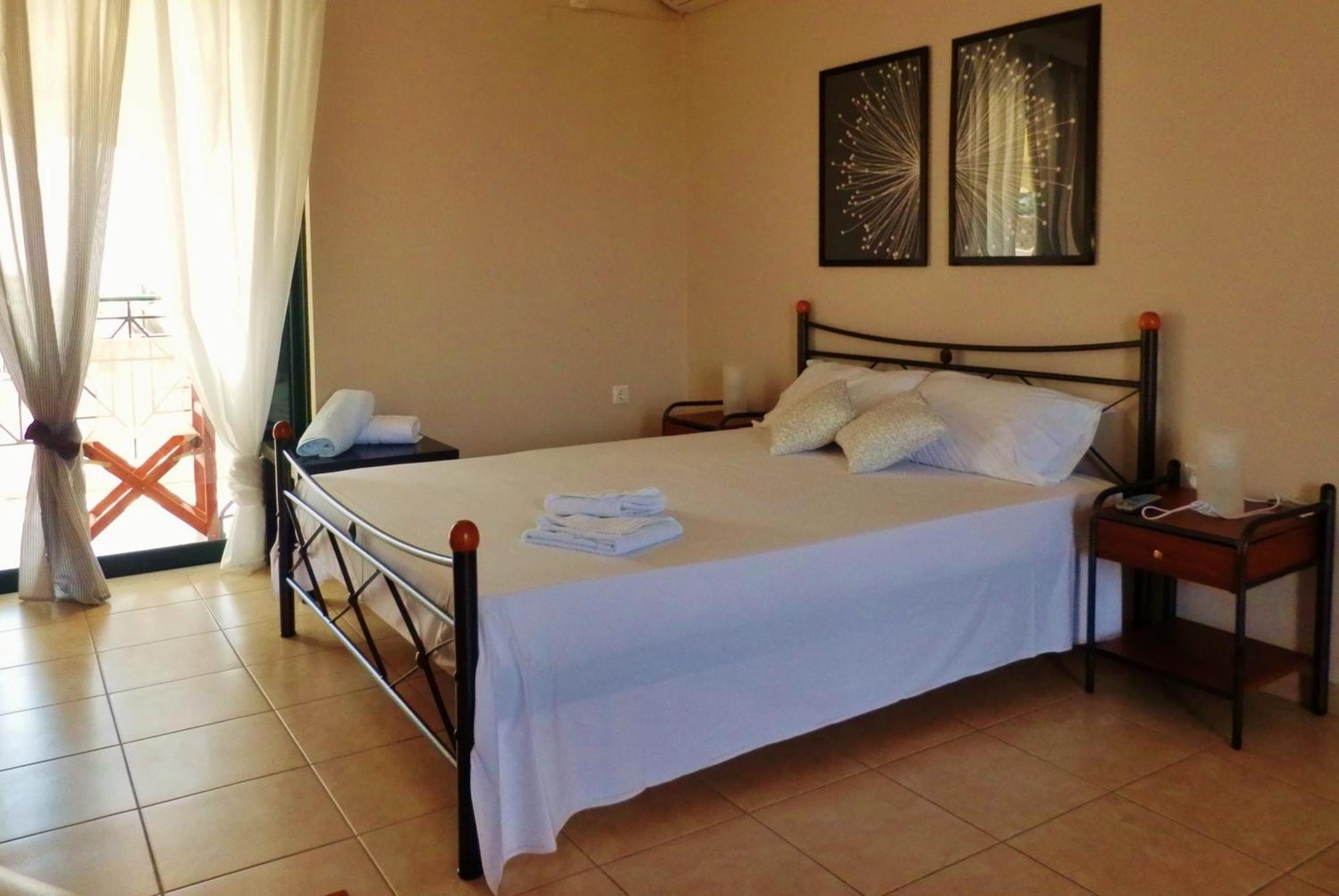 Sagini Boutique Hotel Loutra Edipsou  Oda fotoğraf